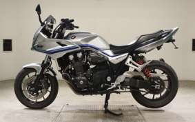 HONDA CB1300SB SUPER BOLDOR 2023 SC54