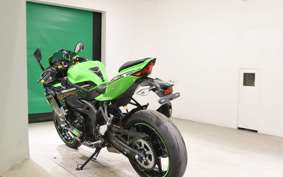 KAWASAKI ZX-25R 2008 ZX250E