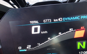 BMW S1000XR 2020 0E41