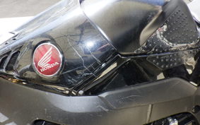 HONDA CBR1000RR R 2025 SC82