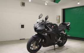 HONDA CBR600RR 2025