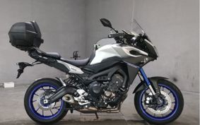 YAMAHA MT-09 RN36J