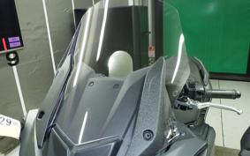 YAMAHA T-MAX 560 T 2021 SJ19J