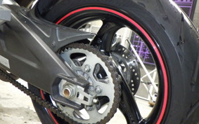 DUCATI MONSTER 696 2012