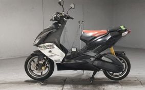 APRILIA SR50 ..
