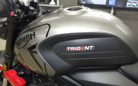 TRIUMPH TRIDENT 660 2021