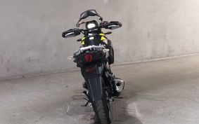 SUZUKI V STROM 250 DS11A