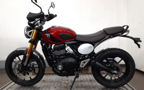 TRIUMPH SCRAMBLER 400X 2025 T147Y6