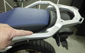 HONDA TRANSALP XL750 2023 RD16