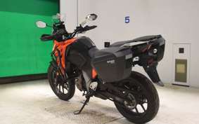 SUZUKI Vｽﾄﾛｰﾑ250SX EL11L