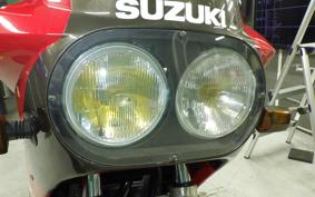 SUZUKI GSX-R750 1986 GR71G