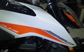 KTM 390 DUKE 2023