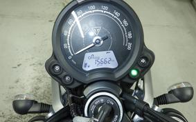 TRIUMPH STREET TWIN 2021