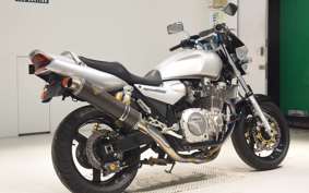 YAMAHA XJR1300 1998 RP01J