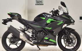 KAWASAKI NINJA 400 2023