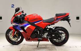 HONDA CBR600RR 2024 PC40