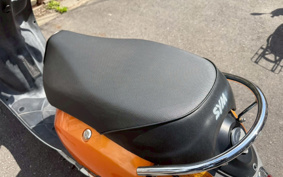 SYM UMI 100