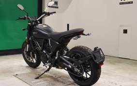 DUCATI SCRAMBLER ICON 2025