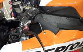 HONDA CBR1000RR 2004 SC57