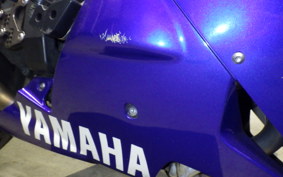 YAMAHA YZF-R1 2004