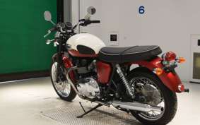 TRIUMPH BONNEVILLE T100 2013