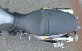 TRIUMPH STREET TRIPLE R 2010 TMD416