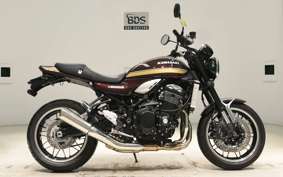 KAWASAKI Z900RS 2025 ZR900K