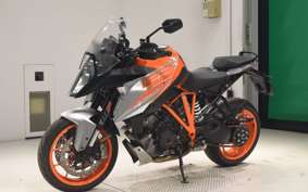 KTM 1290 SUPER DUKE GT 2018