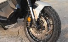 HONDA X-ADV 750 2026 RH21