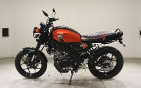 YAMAHA XSR125 2025 RE46J
