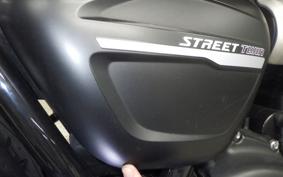 TRIUMPH STREET TWIN 2020