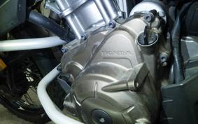 HONDA CRF1000L AFRICA TWIN 2016 SD04