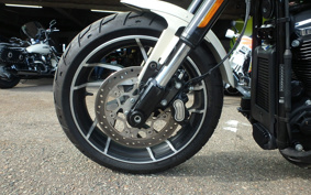 HARLEY HARLEY FLSB 2023 YMJ