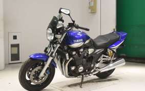 YAMAHA XJR1300 2001 RP03J
