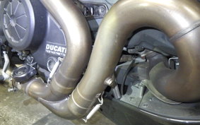 DUCATI DIAVEL Carbon 2011
