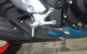 YAMAHA YZF-R3 2021 RH13J