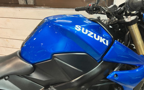 SUZUKI GSR750ABS 2015 GR7NA