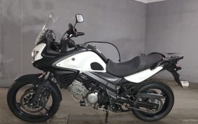 SUZUKI DL650 ( V-Strom 650 ) C7111