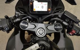 HONDA CBR650R E-Clutch RH17
