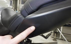 HONDA CB650R E-Clutch 2025 RH17