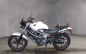 HONDA VTR 250 MC33
