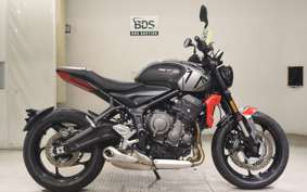 TRIUMPH TRIDENT 660 2021