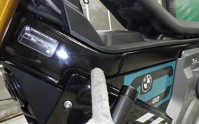 BMW CE-02 2015