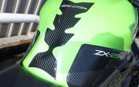 KAWASAKI ZX-25R