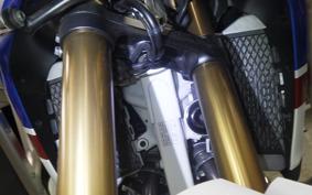 HONDA CRF1000L AFRICA TWIN DCT 2018 SD04