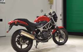 HONDA VTR 250 Gen. 2 2011 MC33