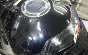 SUZUKI GSX250RA 2015