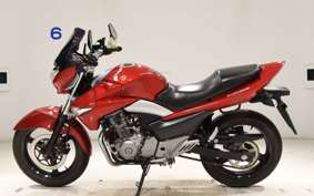 SUZUKI GSR250 2020