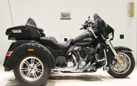 HARLEY FLHTCUTG 1870 2019