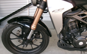 HONDA CB250R MC52